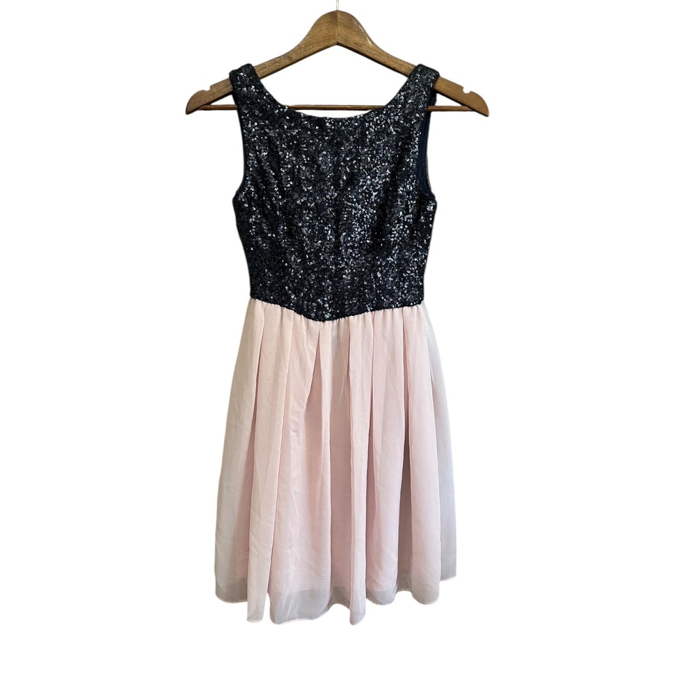 B. Darlin Dress Sequin Top Sleeveless Blush Pink Party Cocktail Special Occasion